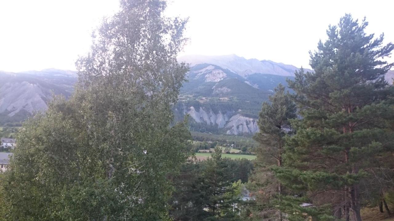 Chambre Les Ormes Enchastrayes Esterno foto