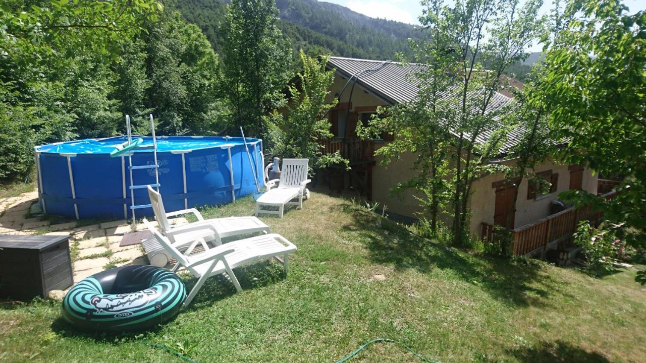 Chambre Les Ormes Enchastrayes Esterno foto